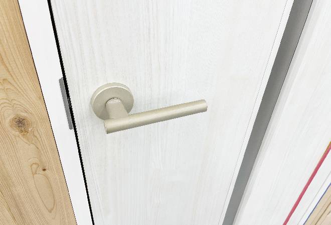 鍵をかけたロッカーなのに…無人ジムで現金を盗まれた|30代男性からの調査相談