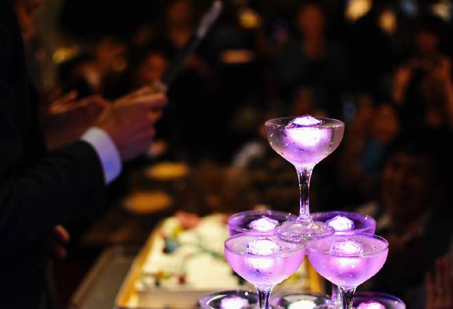 ホストの彼に貢ぎ続けて大丈夫?高額プレゼントが増えて不安に…|探偵利用事例