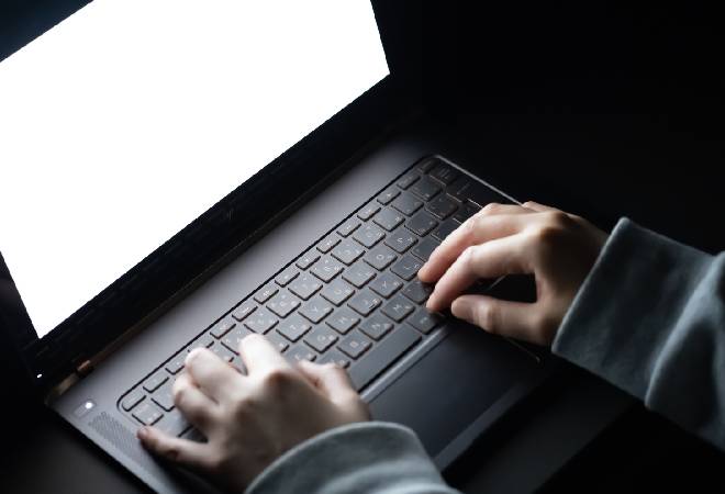 本社の顧客情報が勝手に出向先で使われていた…｜40代人事担当者からの調査相談