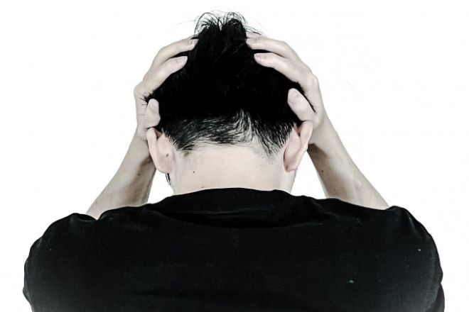 「婚約者に過去をばらす」と脅され、金銭を要求されている…|20代男性からの調査相談